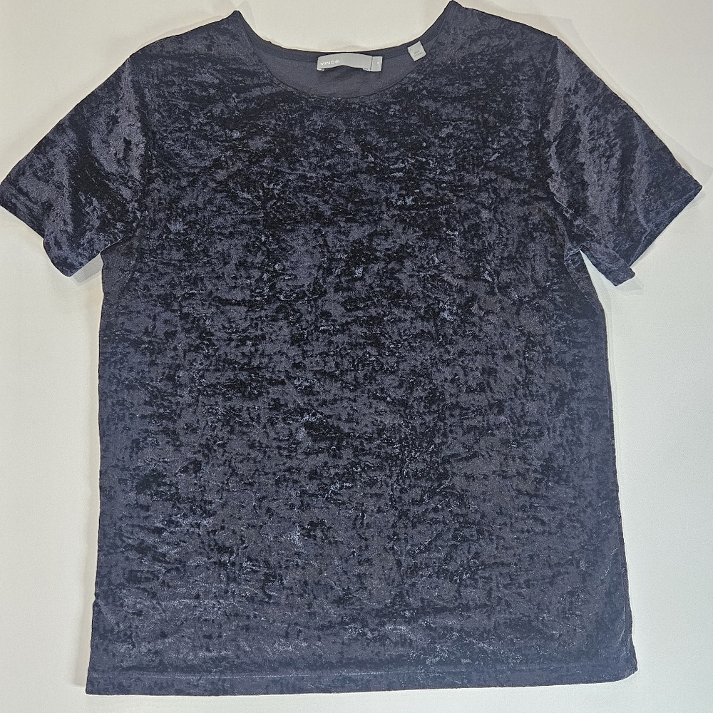 Vince Crushed Velvet Top‎ Womens Size Medium Black Velour Style Casual Blouse